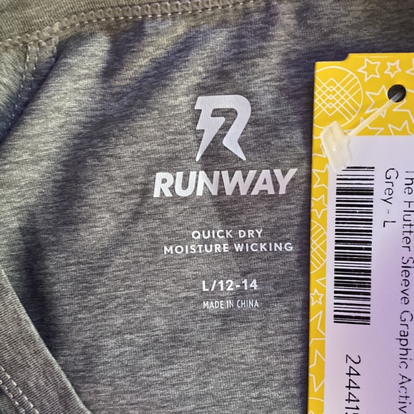 The Flutter Sleeve Graphic Active Top - Picture 5 of 5